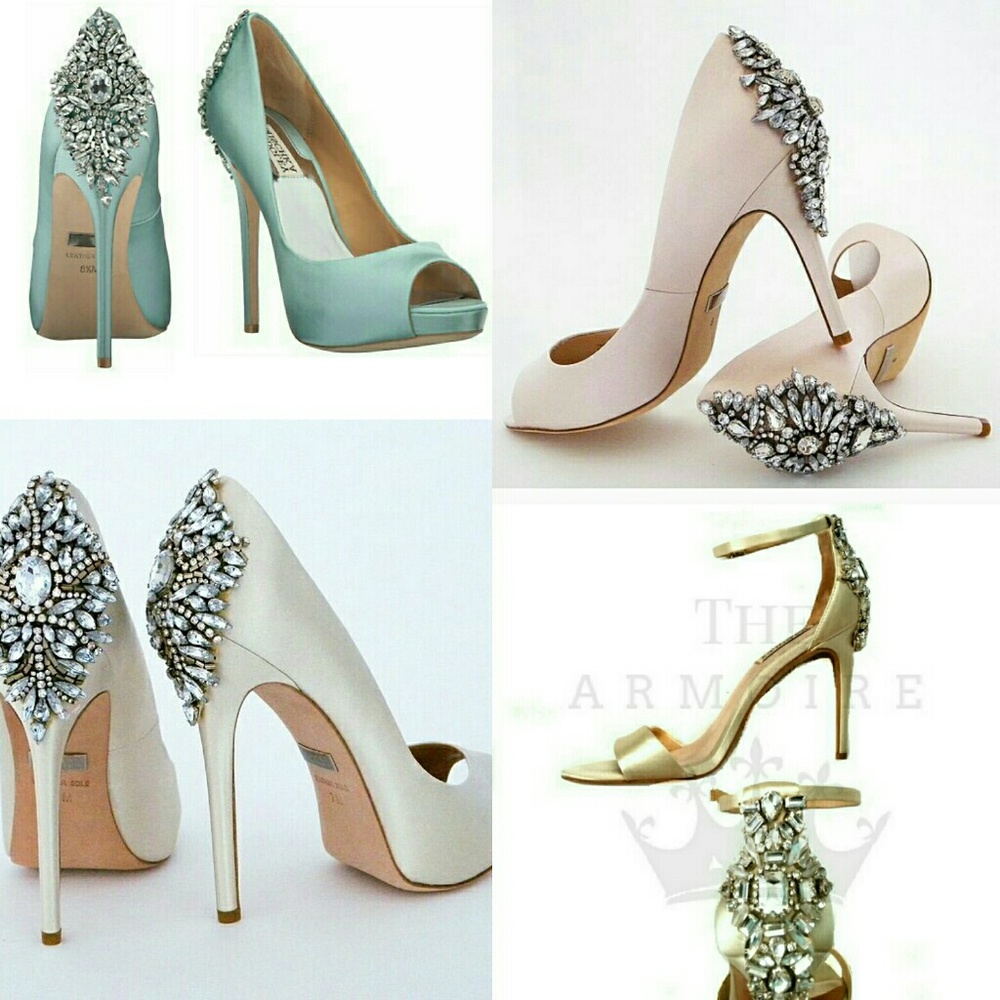 *Badgley Mischka Jewel Back Heels* - Picture 1 of 6